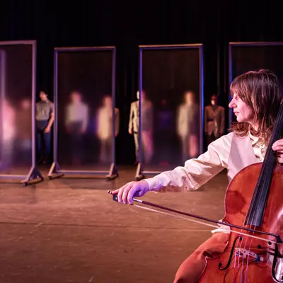 Een vreemde dag – Theatergroep De Jonge Honden | Theater na de Dam